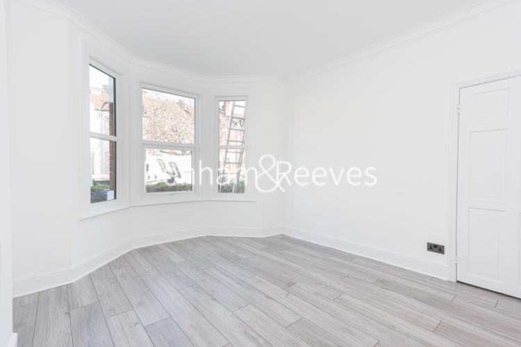 3 bedrooms house to rent in Drayton Avenue, Ealing, W13-image 6