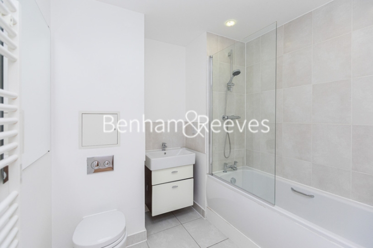 1  bedroom flat to rent in Rosemont Road, Acton, W3-image 4