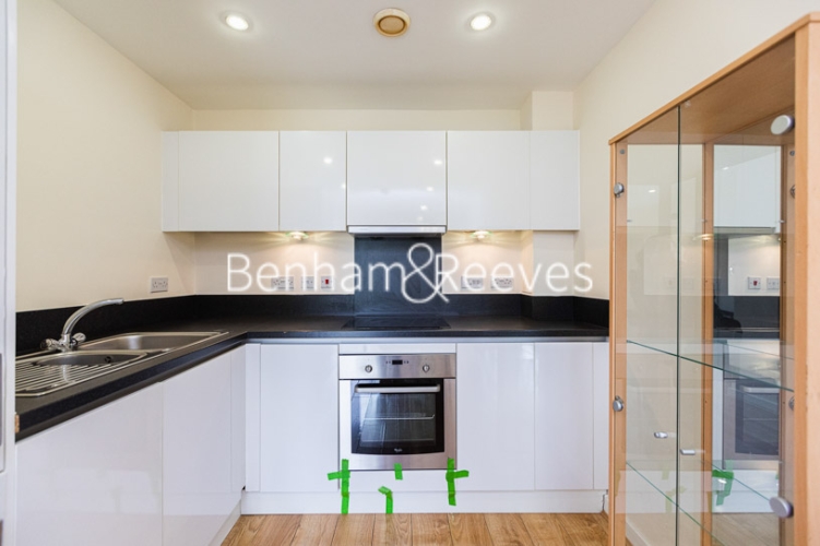 1 bedroom flat to rent in Rosemont Road, Acton, W3-image 8