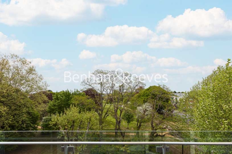 1  bedroom flat to rent in Rosemont Road, Acton, W3-image 11