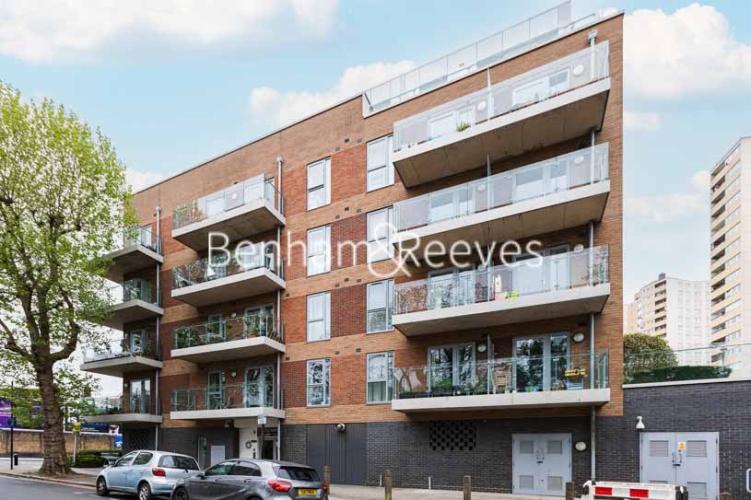 1  bedroom flat to rent in Rosemont Road, Acton, W3-image 12