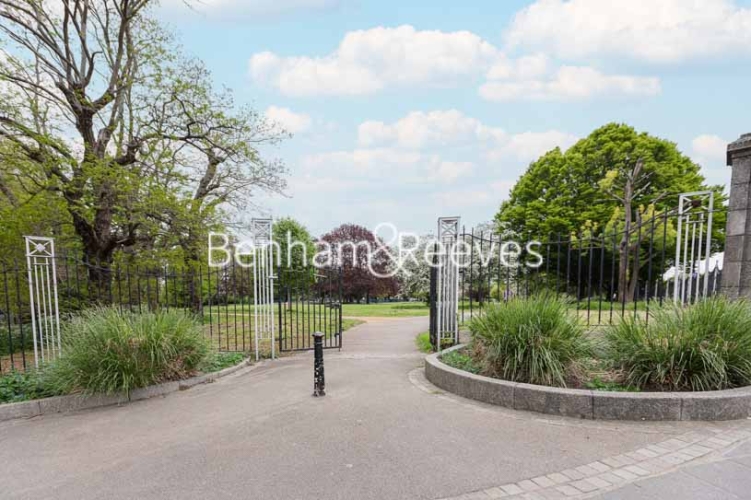 1 bedroom flat to rent in Rosemont Road, Acton, W3-image 17