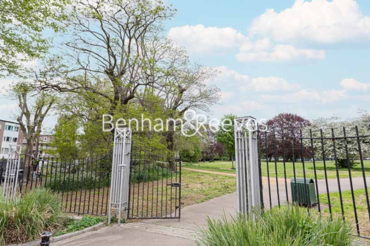 1 bedroom flat to rent in Rosemont Road, Acton, W3-image 20