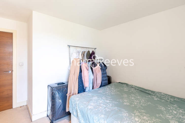1 bedroom flat to rent in Bromyard Avenue, Acton, W3-image 15
