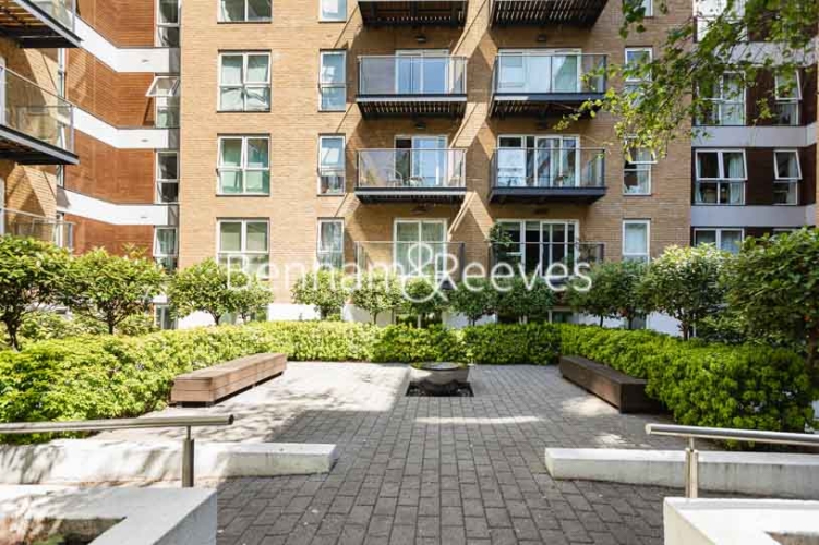1  bedroom flat to rent in Bromyard Avenue, Acton, W3-image 17