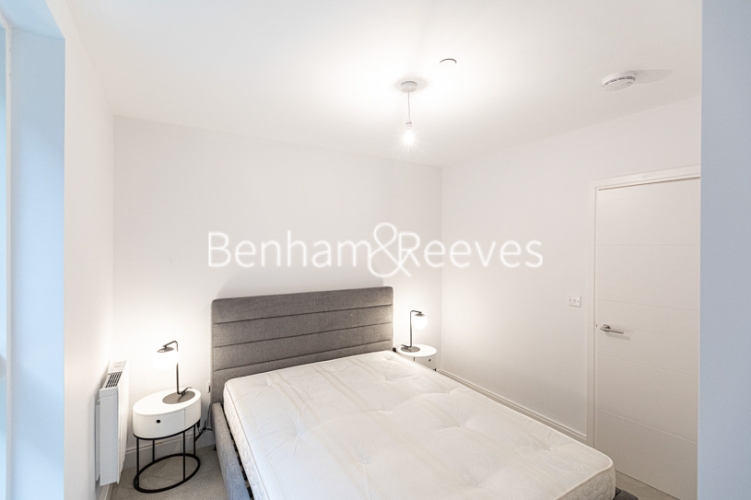 1 bedroom flat to rent in Memorial Avenue, Slough, SL1-image 4