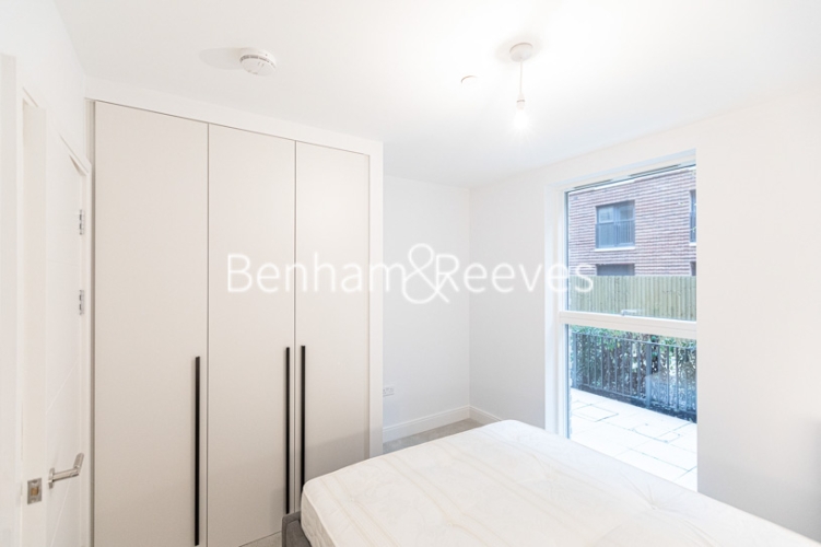 1 bedroom flat to rent in Memorial Avenue, Slough, SL1-image 16