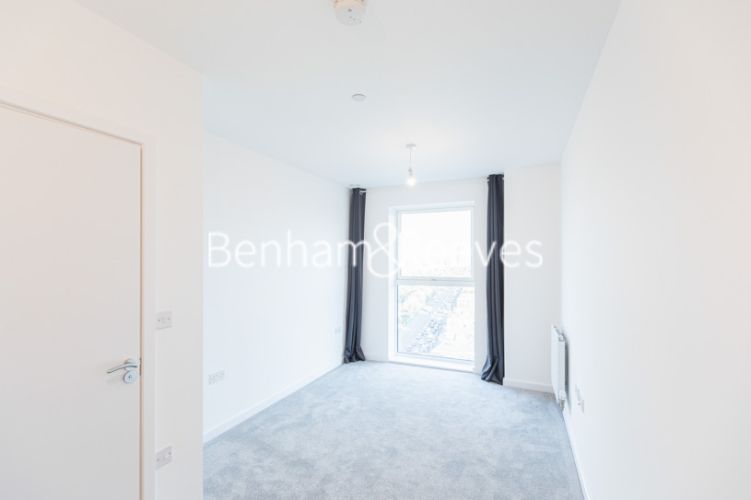 2 bedrooms flat to rent in East Acton Lane, Acton, W3-image 12