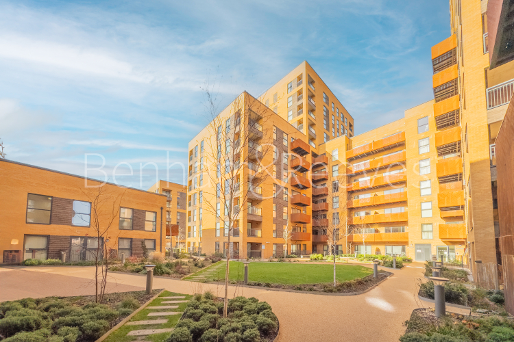 1  bedroom flat to rent in East Acton Lane, Acton, W3-image 11