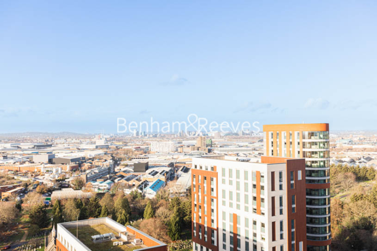 1  bedroom flat to rent in Portal Way, Acton, W3-image 11