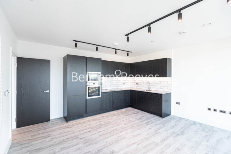 1 bedroom flat to rent in Portal Way, Acton, W3-image 12