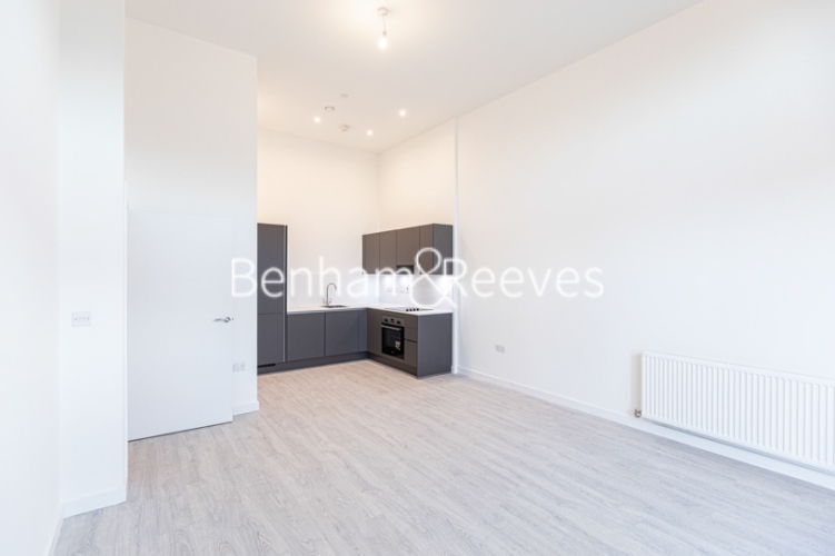 1 bedroom flat to rent in Farine Avenue, Hayes, UB3-image 7