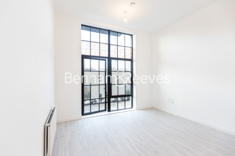 1 bedroom flat to rent in Farine Avenue, Hayes, UB3-image 13