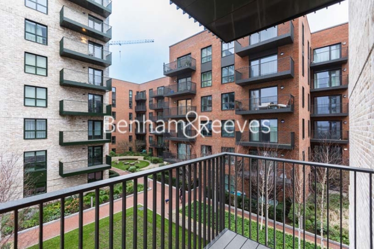 2 bedrooms flat to rent in Greenleaf Walk, Southall, UB1-image 11