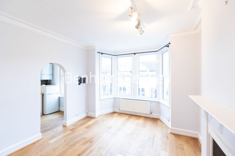 2  bedrooms flat to rent in Summerlands Avenue, Acton, W3-image 11