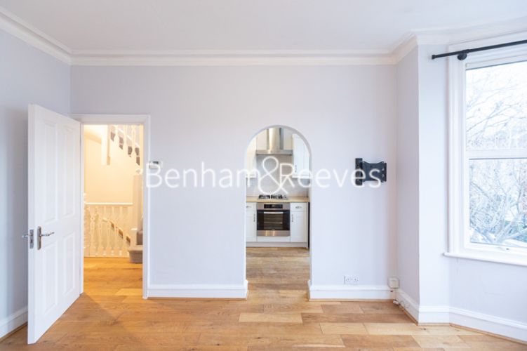 2 bedrooms flat to rent in Summerlands Avenue, Acton, W3-image 16