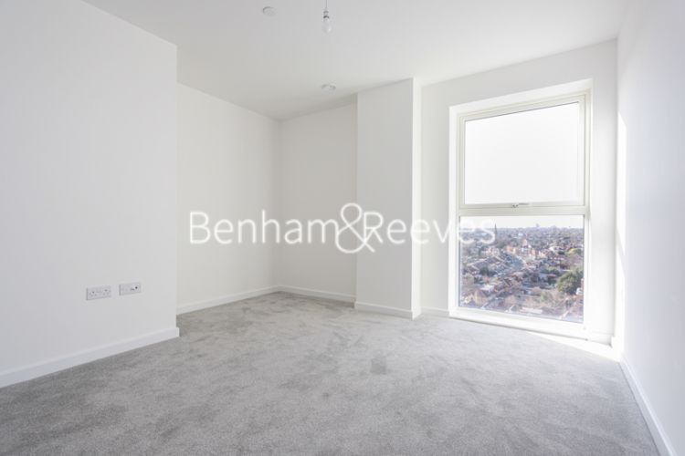 1  bedroom flat to rent in East Acton Lane, Acton, W3-image 3