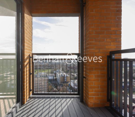 1  bedroom flat to rent in East Acton Lane, Acton, W3-image 5