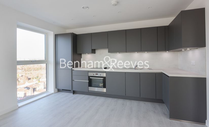 2 bedrooms flat to rent in East Acton Lane, Acton, W3-image 2