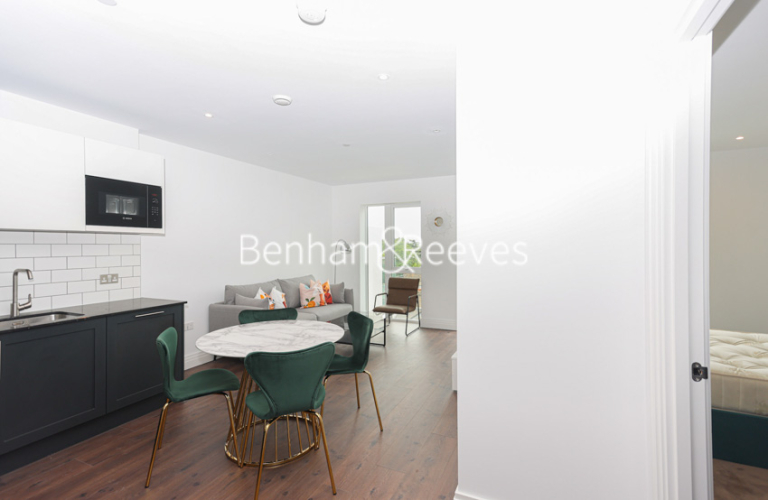1  bedroom flat to rent in Filmworks Walk, Ealing, W5-image 10