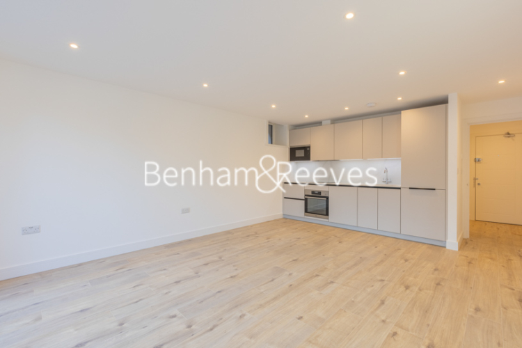 2 bedrooms flat to rent in Freeland Road, Ealing, W5-image 2