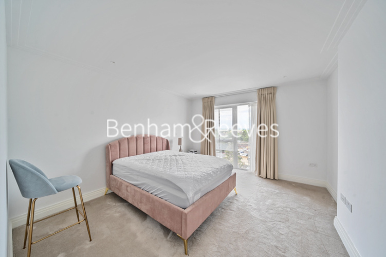 3  bedrooms flat to rent in Filmworks Walk, Ealing, W5-image 15