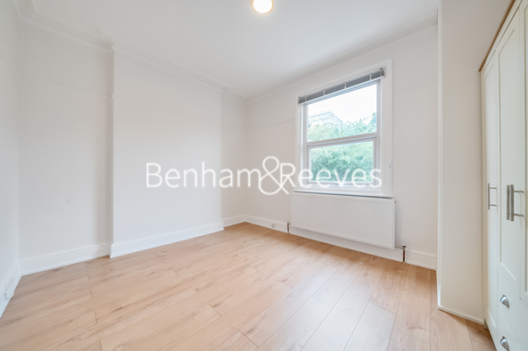 3  bedrooms flat to rent in Gordon Road, Ealing, W5-image 8
