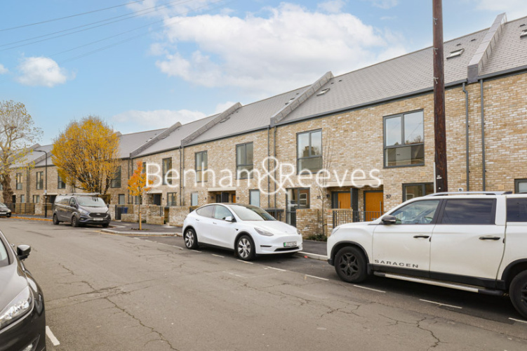 3  bedrooms house to rent in Felix Road, Ealing, W13-image 11