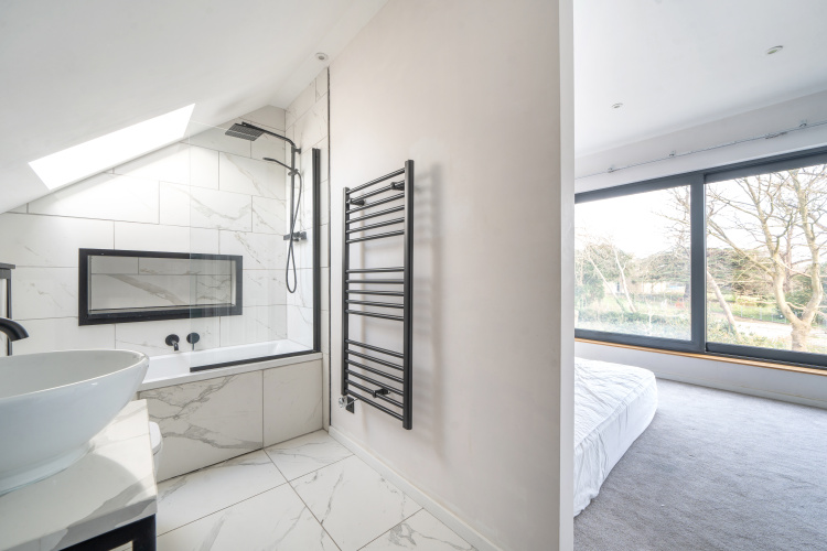 4  bedrooms house to rent in Brentmead gardens, Ealing, NW10-image 10