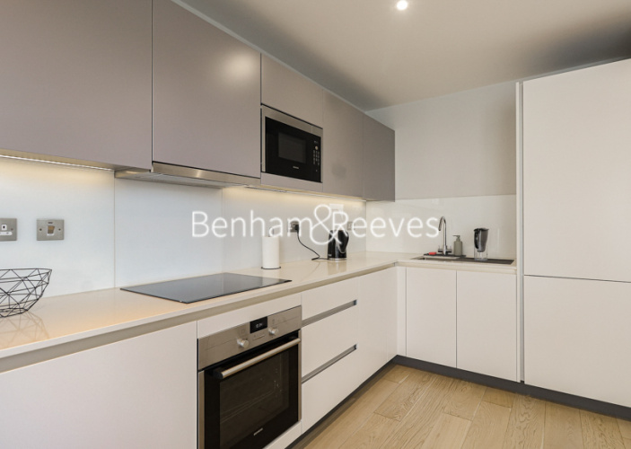1  bedroom flat to rent in Singapore Road, Ealing W13-image 2