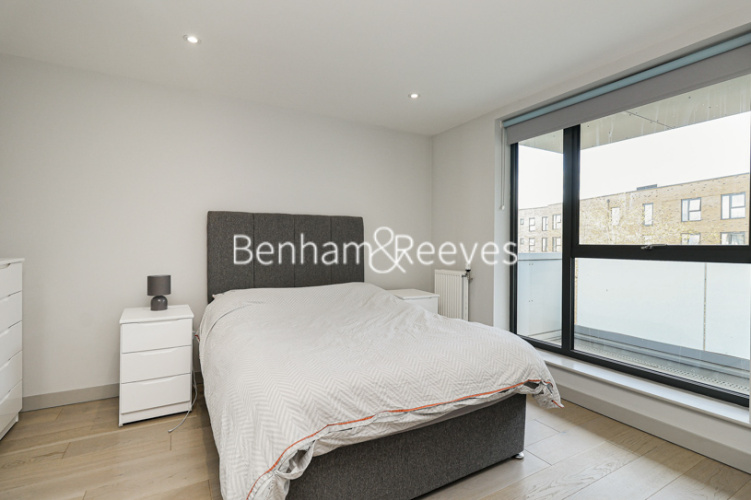 1  bedroom flat to rent in Singapore Road, Ealing W13-image 9