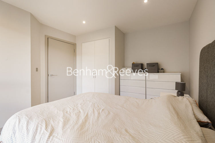 1  bedroom flat to rent in Singapore Road, Ealing W13-image 11