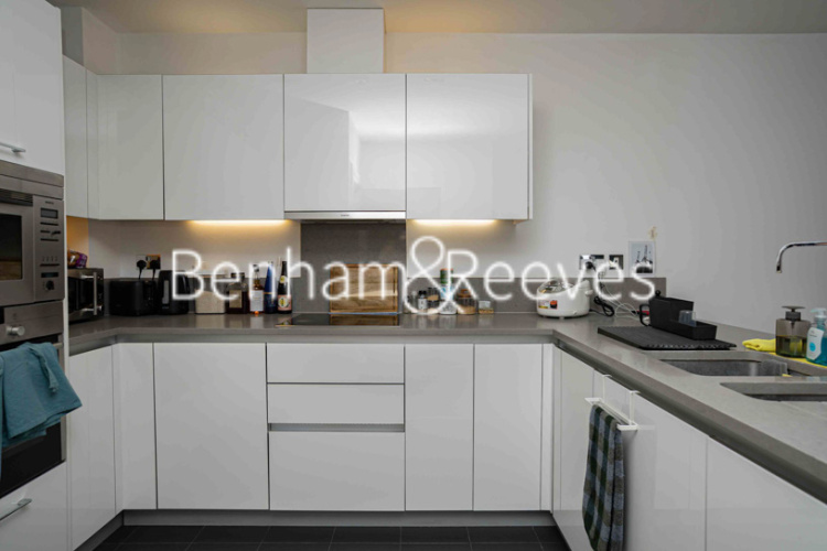 2  bedrooms flat to rent in Longfield Avenue, Ealing, W5-image 2