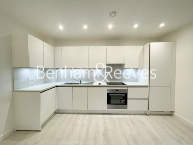 2  bedrooms flat to rent in East Acton Lane, Acton, W3-image 2