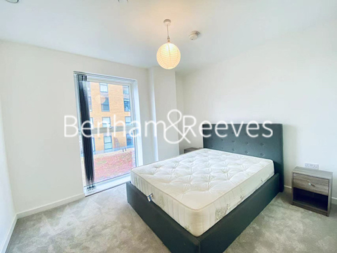 2  bedrooms flat to rent in East Acton Lane, Acton W3-image 7