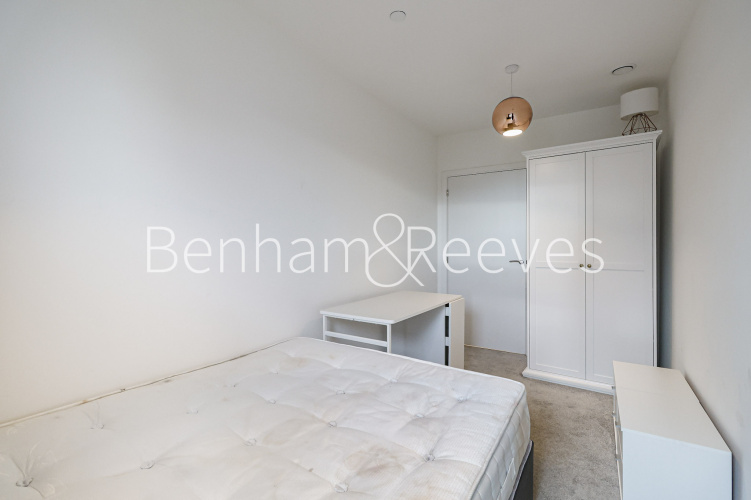 3  bedrooms flat to rent in East Acton Lane, Acton, W3-image 10
