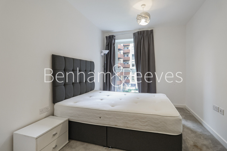 3  bedrooms flat to rent in East Acton Lane, Acton, W3-image 21