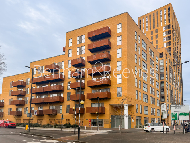 3  bedrooms flat to rent in East Acton Lane, Acton, W3-image 23