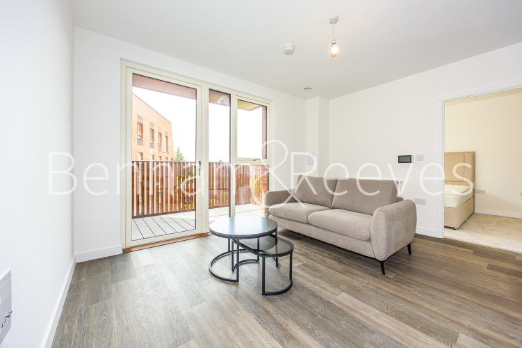 1  bedroom flat to rent in Horn Lane, Acton, W3-image 1