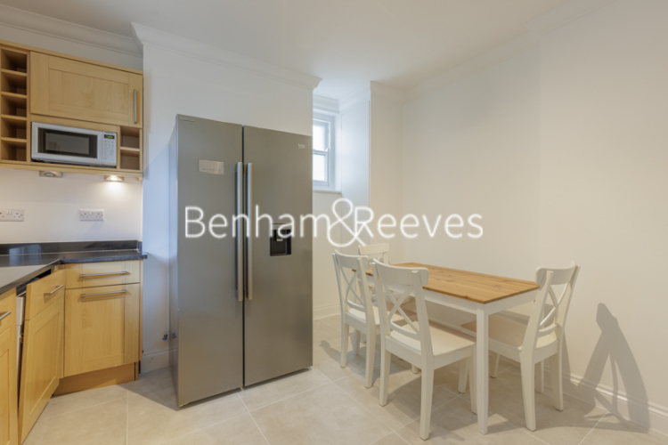 1  bedroom flat to rent in Queen's Club Gardens, Hammersmith, W14-image 6
