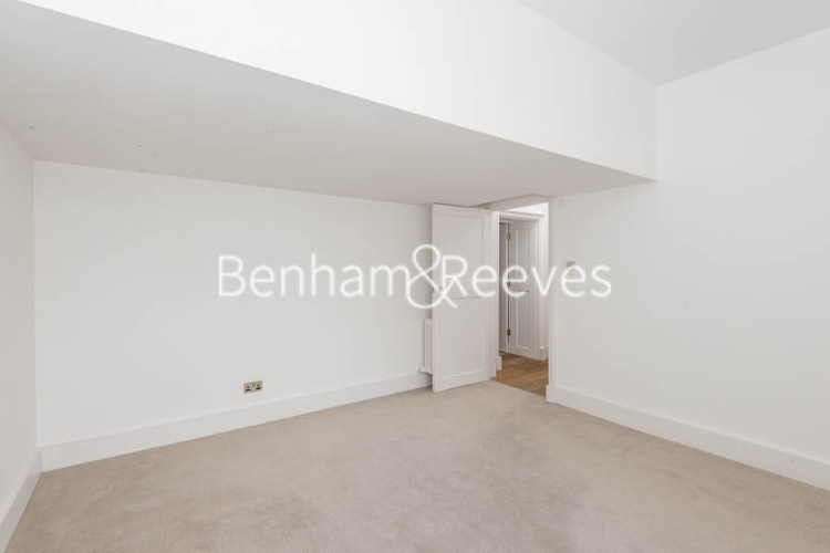 3 bedrooms flat to rent in Roehampton House, Roehampton, SW15-image 3