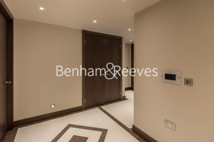 4  bedrooms flat to rent in Regatta Lane, Hammersmith, W6-image 21