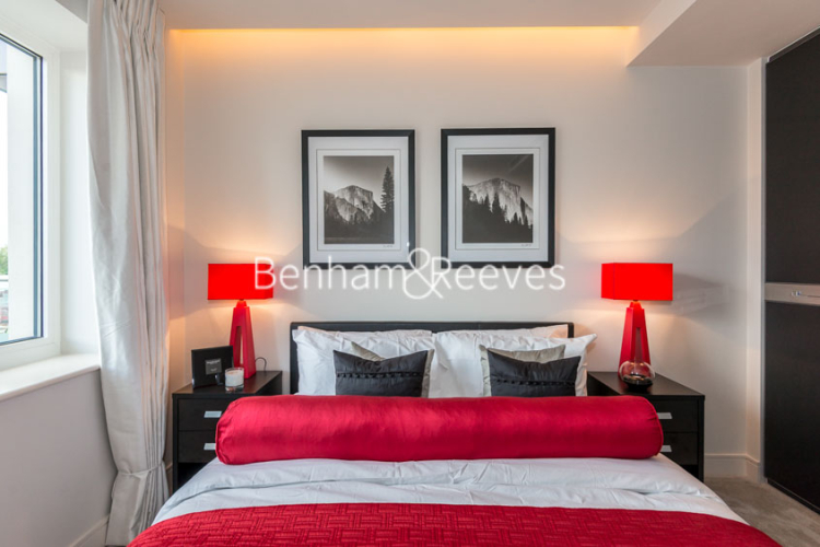 1 bedroom flat to rent in Parrs Way, Hammersmith, W6-image 7