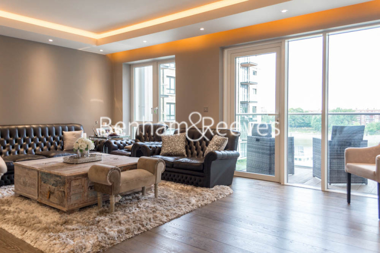 2  bedrooms flat to rent in Fulham Reach, Hammersmith, W6-image 1