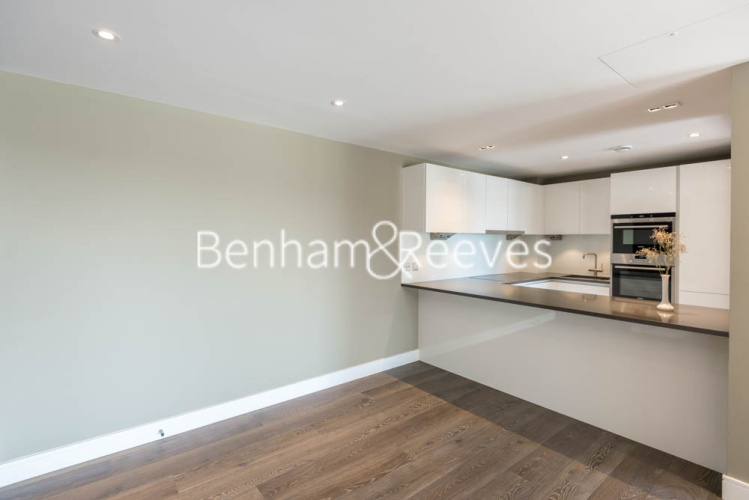 2  bedrooms flat to rent in Fulham Reach, Hammersmith, W6-image 2