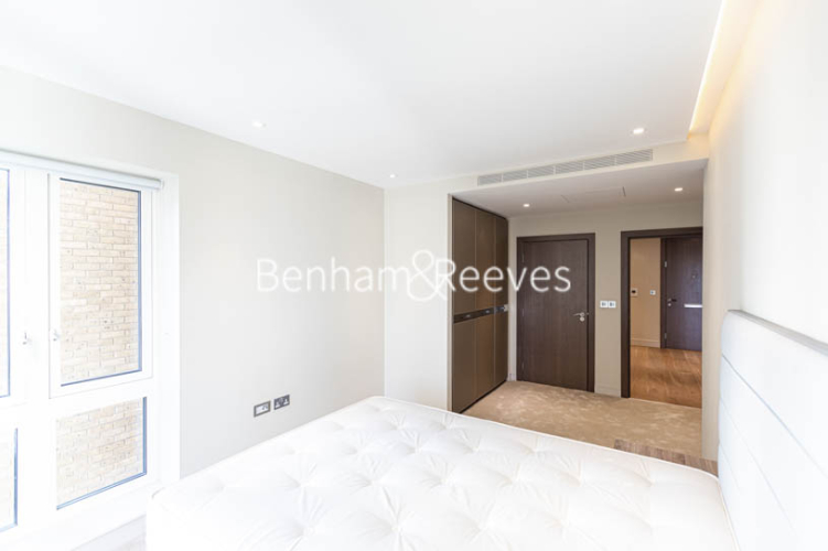 2 bedrooms flat to rent in Parrs Way, Hammersmith, W6-image 13