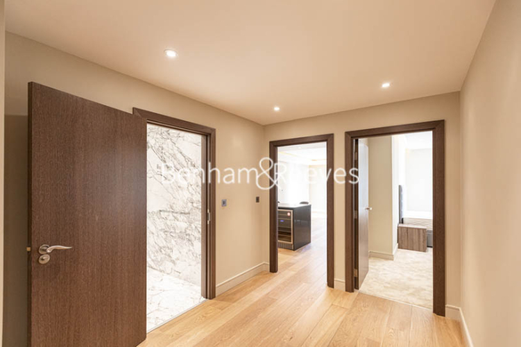 2  bedrooms flat to rent in Parrs Way, Hammersmith, W6-image 17