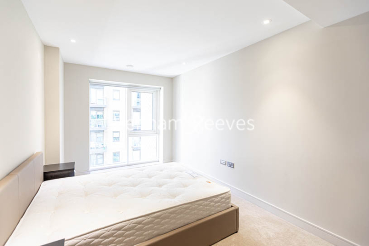 2 bedrooms flat to rent in Parrs Way, Hammersmith, W6-image 18