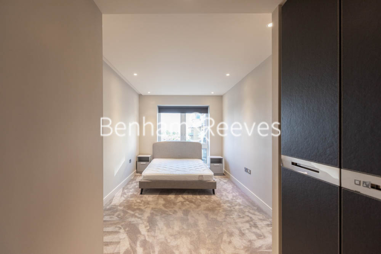 2  bedrooms flat to rent in Brunswick House, Fulham Reach, W6-image 8