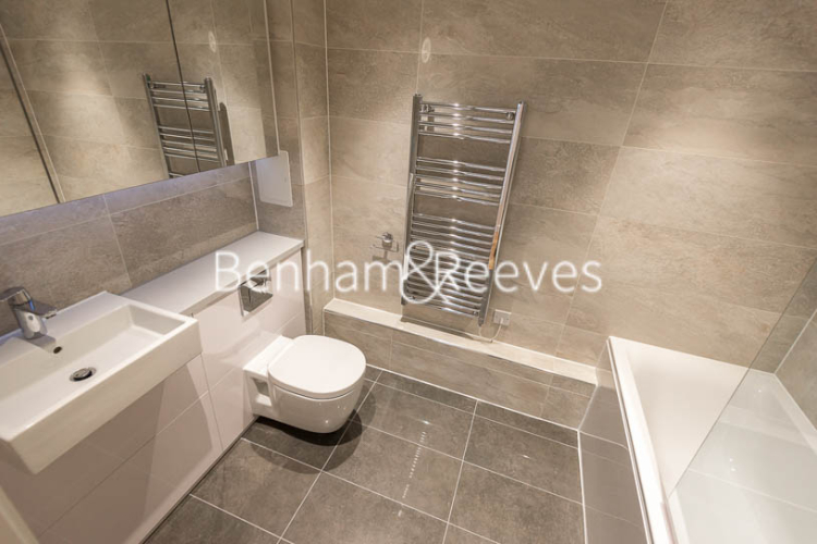 1 bedroom flat to rent in Goldhawk Road, Shepherd's Bush, W12-image 5